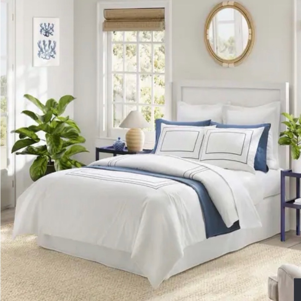 Nautica White and Blue Duvet Cover Set Open Box